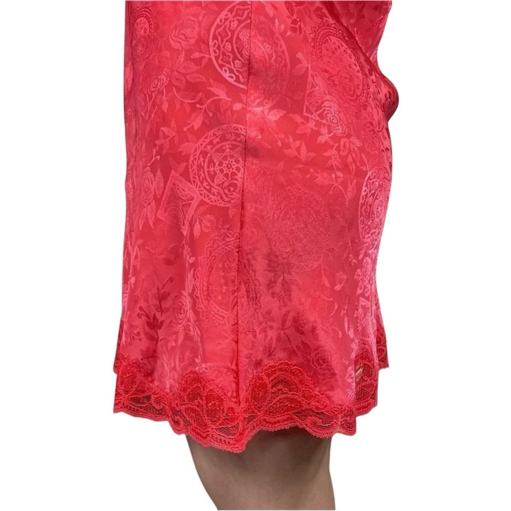 Vintage Victorias Secret Slip - Picture 3 of 5